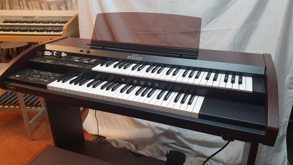 Roland Atelier AT-75